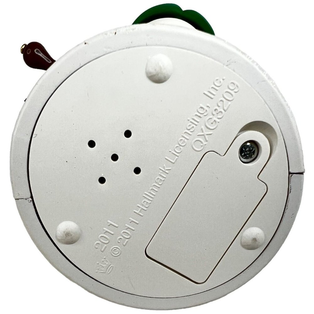 Hallmark Keepsake Ornament Hickory Tree Harmony 2011 Snowman Light Sound Motion - Picture 9 of 12